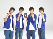 CM「ネスカフェエクセラ『エクセラで、ナツラテ！』篇」に出演する「D☆DATE」