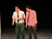 エレファントジョンの漫才。加藤は30半ばになり心配なことがあるという。