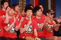 モンスターエンジン。西森は公約として「優勝できなかったら肉うどんを絶つ」と宣言した。