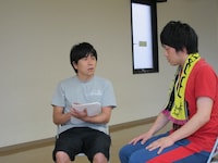 シャカ植松とアップ阿部のシーン。