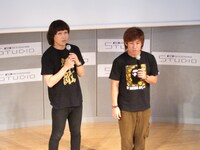 平日にも関わらず多くの観客が訪れたことに感謝する2人。