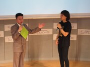 何度も「サザエさん」のキャラ・中島くんのモノマネをさせられた松尾。「このイベントの時だけMCをするので気合いが入っている」とコメントするも「一押し（いちおし）」を「ひとおし」と読んでしまう場面も。