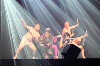 「第12回 Japan Expo」でのキュートン。(c)吉本興業