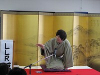 「あまり横を向かないように気をつけた」という福田。記者から「どこを見てたんですか？」と聞かれると「入り込むタイプなので役になりきっていて、どこを見てたか覚えてません」とキッパリ。