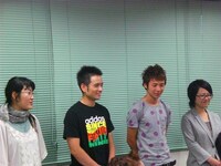 げんきーずらは、震災後に岩手でボランティア活動なども実施。(c)吉本興業