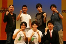 奈良県文化会館 国際ホールにて行われた「住みます芸人」お披露目会見。奈良担当芸人のアルドルフ、エリア社員奈良県担当・山中克之、奈良県出身のライセンス、笑い飯が出席。(c)吉本興業