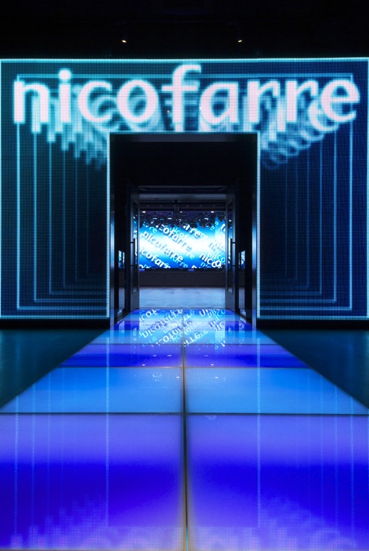 ニコファーレのゲート。