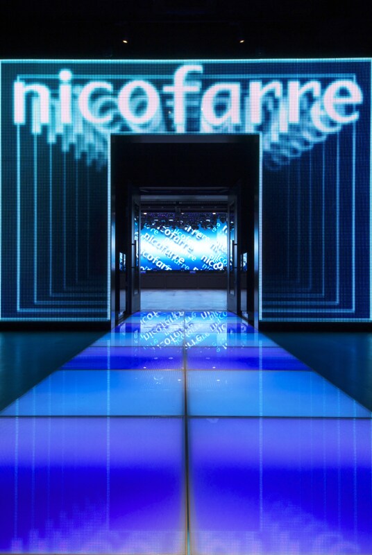 ニコファーレのゲート。