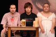 DVD「板尾ロマン DVD vol.2 スーパーライブ 中止になったイベントの焼き直しじゃないよ祭」の一場面。