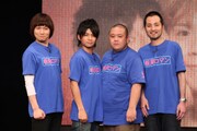 DVD「板尾ロマン DVD vol.2 スーパーライブ 中止になったイベントの焼き直しじゃないよ祭」の一場面。