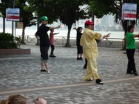 「ノープランロケ第7弾 in 香港・マカオ」の一場面。(c)バナナ炎パートナーズ