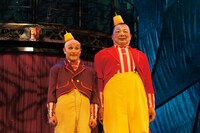 クラウンと木下。