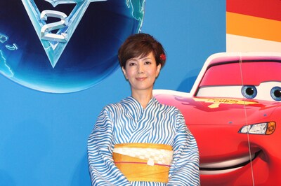 サリー役の戸田恵子。今回のイベントは「仲間たちみんなでニッポンを元気にしよう」というコンセプトのもとで行われ、出席者たちも華やかな浴衣姿で登場した。