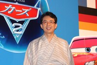 ダレル・カートリップ役の福澤朗。