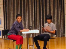 うしろシティ。居酒屋の待ち合わせに遅刻してきた友人にとった手段とは。準決勝の審査では木村祐一が彼らに高得点を投票。