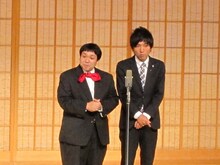 コンパス「結婚式の練習」。西本の太ったキャラクターを活かしたボケと、テンポの良い展開で見事大賞を受賞。