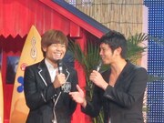 司会は品川庄司。庄司のプロポーズ秘話に、品川は「興味がないから知らなかった!」とビックリする場面も。