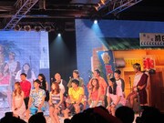 会見には小倉優子、次原かな、辰巳奈都子も登場。