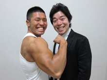 テンゲン。「すごい空気でしたね。やりづらかったんですけど（笑）、矢口さんが笑ってくださって場が和みました。始まる前に相方がなぜかオナラをしたんですよね……」（上簗）、「最高のオナラが出たと思います！ いやー石倉さんの顔が怖い（笑）」（マサ中島）。