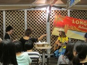 オススメのギャグを聞かれ「オシャレが止まらねー」を披露したデンペー。「歌詞になるかも。『オシャレが止まらない。会いたいよ』」と勝手に盛り上がった。