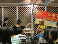 オススメのギャグを聞かれ「オシャレが止まらねー」を披露したデンペー。「歌詞になるかも。『オシャレが止まらない。会いたいよ』」と勝手に盛り上がった。