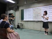 ワークショップの一場面。(c)吉本興業