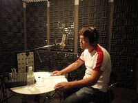 アニメDVD「つぶやき隊～まだまだ言いたいことがある～」に声優として出演するつぶやきシロー。