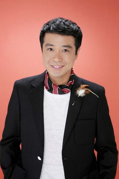 「双方向クイズ 天下統一」で司会を務める中山秀征。