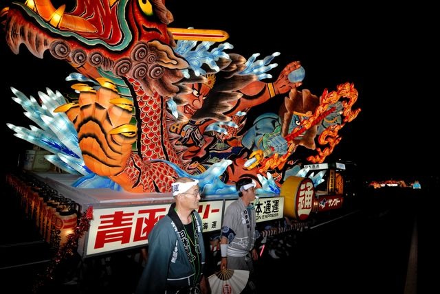 「東北の元気を青森から～ねぶたプロジェクト」(c)吉本興業