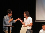 アメリカ人・アイクの回答は「大喜利がわからない人の答え」ということで、松尾は狩野に「全力で面白いと思うことを答えればいい」とアドバイス。