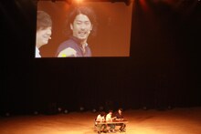 パンサーによるコントの一場面。