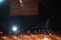 ラストはトリオさんメンバー全員で客席とともに「333ライズ!!」を歌った。