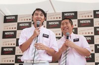 ロッチ・コカドとハライチ澤部（左から）。