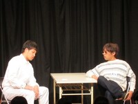 アルコ＆ピース。従業員に怒っている客の目的とは……。3回戦進出。