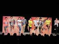 合同コントでは、サテライト軍が「ワンダーキャンプ」を強調。