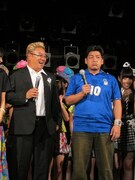 各グループお決まりの掛け声には「このように温度差が（笑）」と年の差を感じさせる場面も。