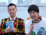 COWCOW多田（左）と佐久間一行（右）。