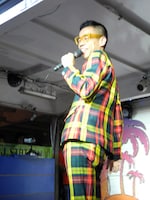 最後に笑福亭笑瓶に変身したCOWCOW多田。