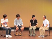 かもめんたる・う大、ダブルブッキング川元、アルコ＆ピース酒井、風藤松原・松原のコント。物静かなこの4人が始めようとしたこととは。最後には彼らの熱い演技も。