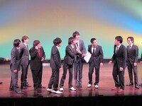 1人でボケ続け、拾ってもらえないアルコ＆ピース平子。