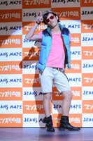 「メガネが似合う芸人ランキング」1位に輝いたオリエンタルラジオ藤森。