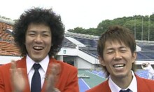 写真はDVD「トータルテンボスの地上波即戦力TV ～ゴールデン編～」より。