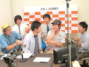 最後は編集長から知識の足りない記者たちに愛のビンタが炸裂。