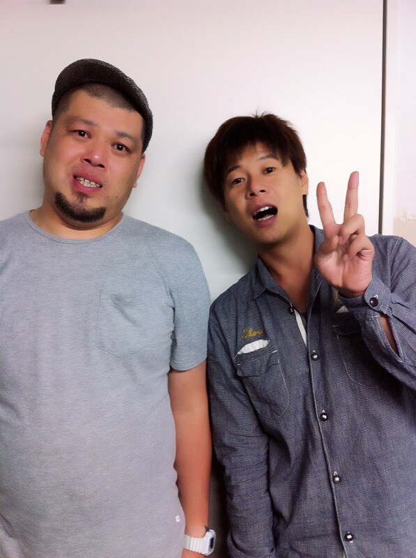 9月25日、神保町花月初の男性限定トークライブを開催する野性爆弾。(c)吉本興業