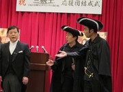 野田首相のモノマネはまだ未完成という上島。デンジャラス・ノッチのオバマ首相のモノマネとのコラボ案もあるそうだが、上島がまだ自信がなく止めているそう。