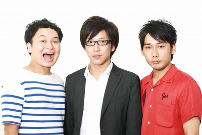 「アイアム野田」への改名を発表した鬼ヶ島・野田（左）。