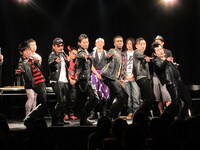 東京・表参道GROUNDで開催されたトークライブ「超新塾の毎回お騒がせします」にて行われた、超新塾の新メンバー最終オーディション。