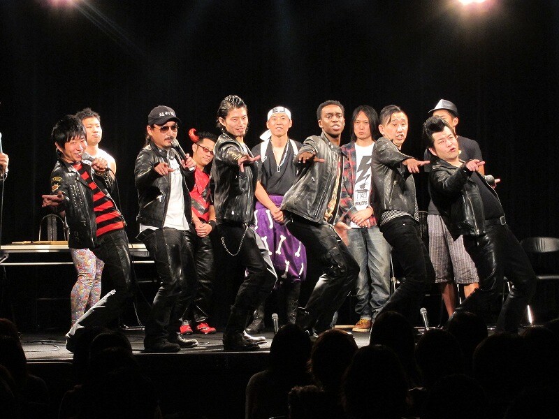 東京・表参道GROUNDで開催されたトークライブ「超新塾の毎回お騒がせします」にて行われた、超新塾の新メンバー最終オーディション。