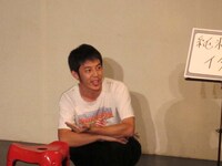 よく知る番組関係者に「まぁとがってた」と言われた西野。さまざまなエピソードに観客からもしばしば「あー」と納得の声があがった。番組関係者は最後は笑顔で「俺が一番愛があると思うよ」と去っていった。