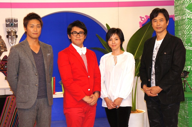 新番組「地球イチバン」の取材会に登場した（左から）永井大、ビビる大木、渡辺満里奈、時任三郎。